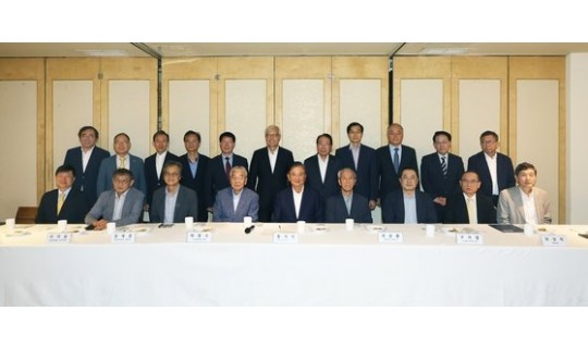 <div><a href='http://www.koreapeace.web3.newwaynet.co.kr/bbs/board.php?bo_table=sub02_05&wr_id=37' class='btn btn-skin btn-slide'>[한일비전포럼34] “한·일 관계 퇴행 막는 장치 필요…DJ·오…</a></div><br/><br/>2024-09-12